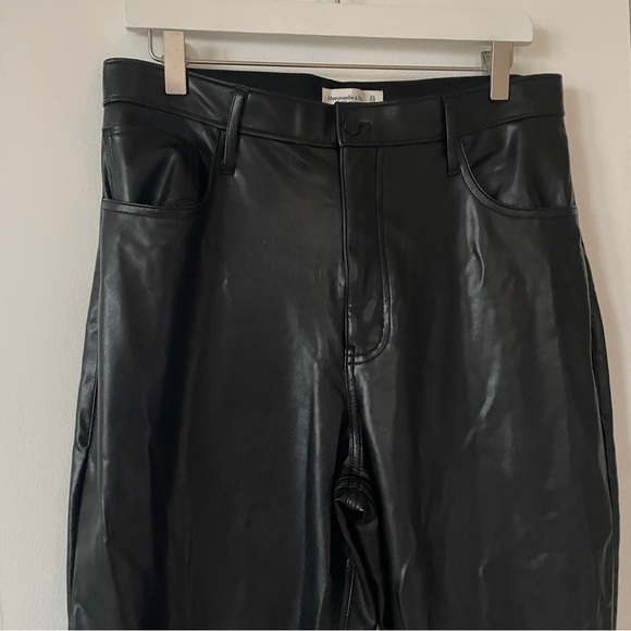 abercrombie & fitch NWT 90s ultra high rise faux leather jeans curve love 31 12 - Picture 5 of 9